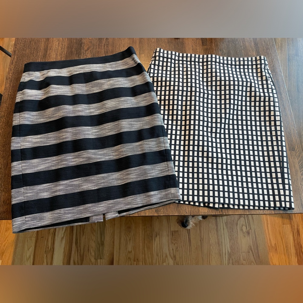 (2) JCrew Pencil Skirts Black White Taupe Pattern Workwear Classic Preppy sz 10